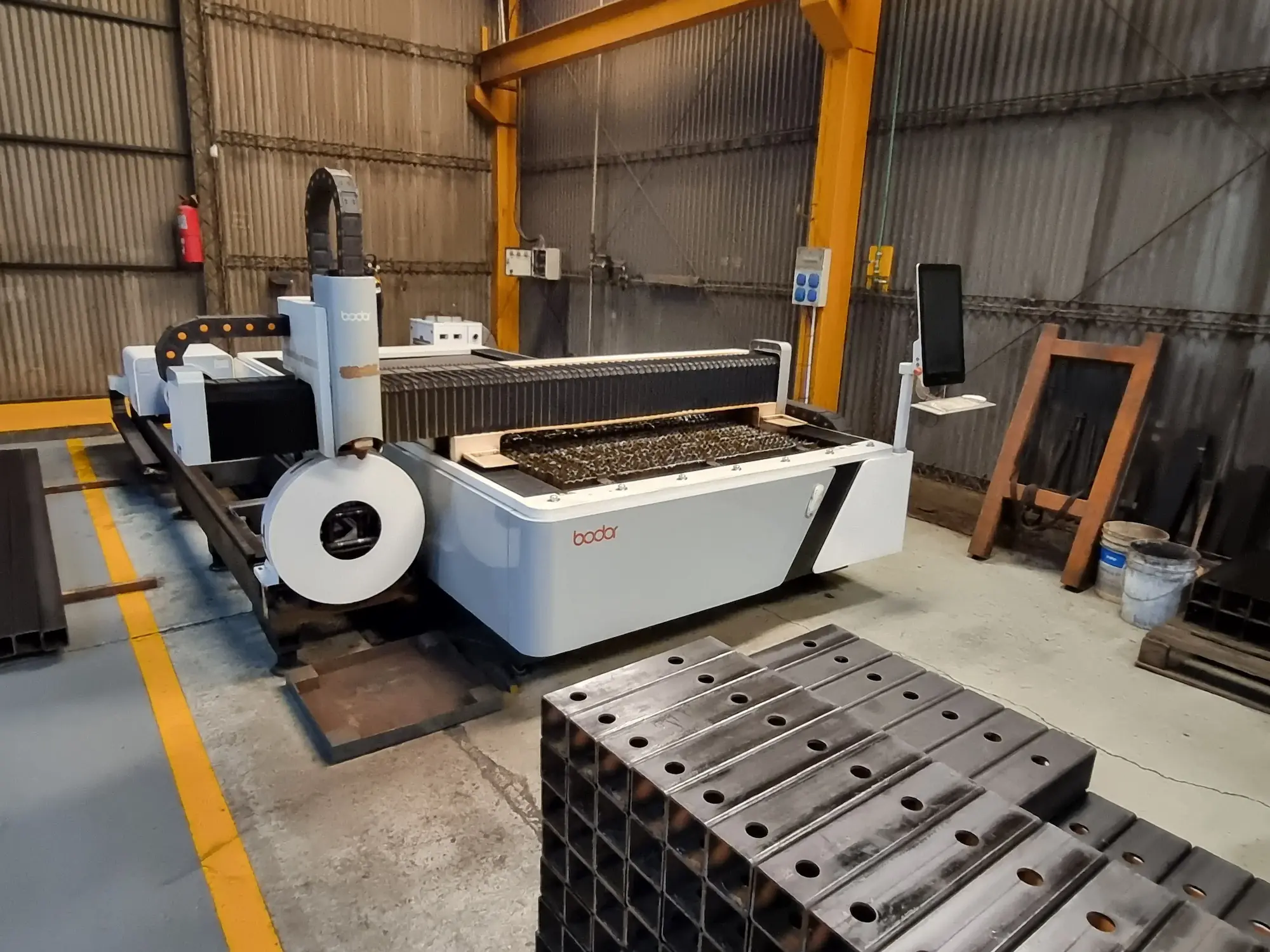 Corte por láser de chapas y tubos